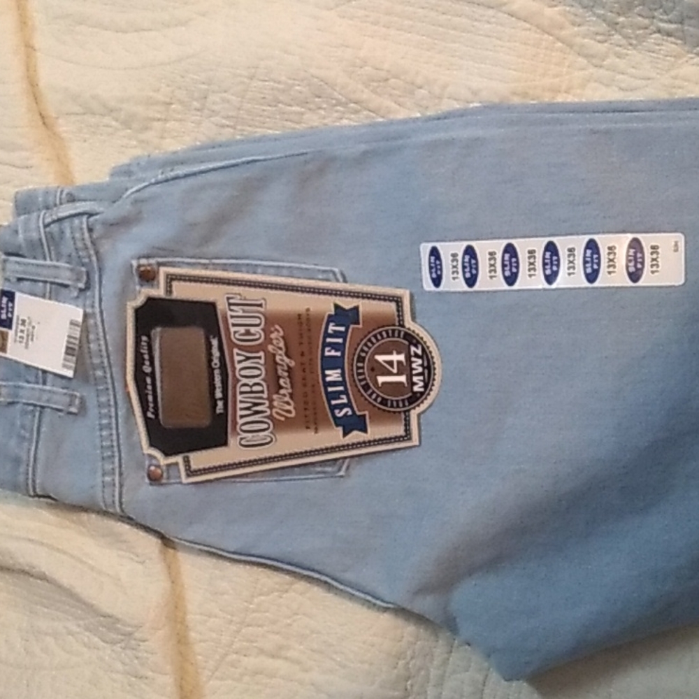 2 pair women's wrangler jeans size 13x36 45 per pair!